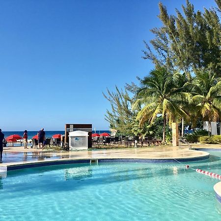 Anna'S Joye Seawind - Freeport, Montego Bay Apartment Екстериор снимка